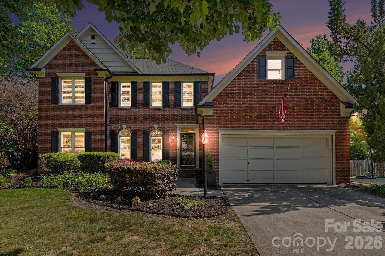 5718 Bayleaf Ln., Greensboro, NC 27455
