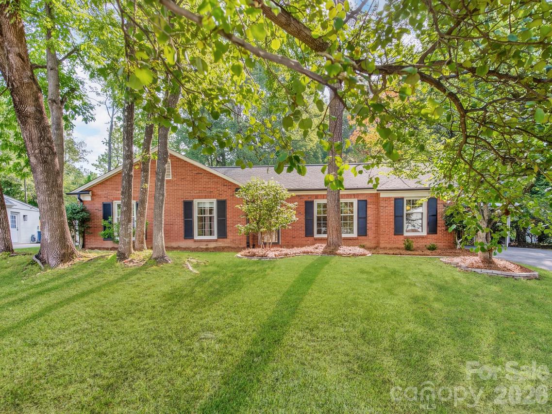 6821 Old Post Rd., Charlotte, NC 28212