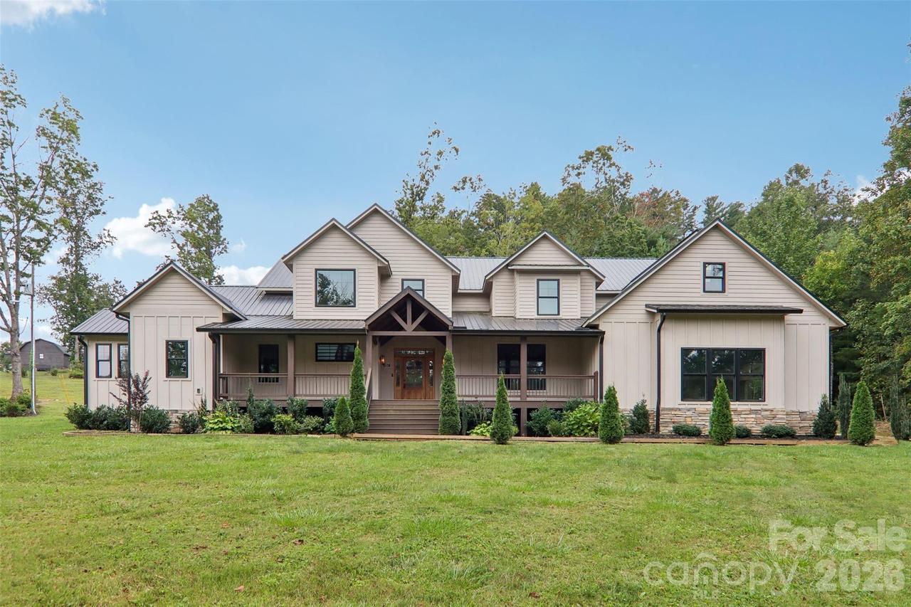 157 Allen Dr., Fletcher, NC 28732