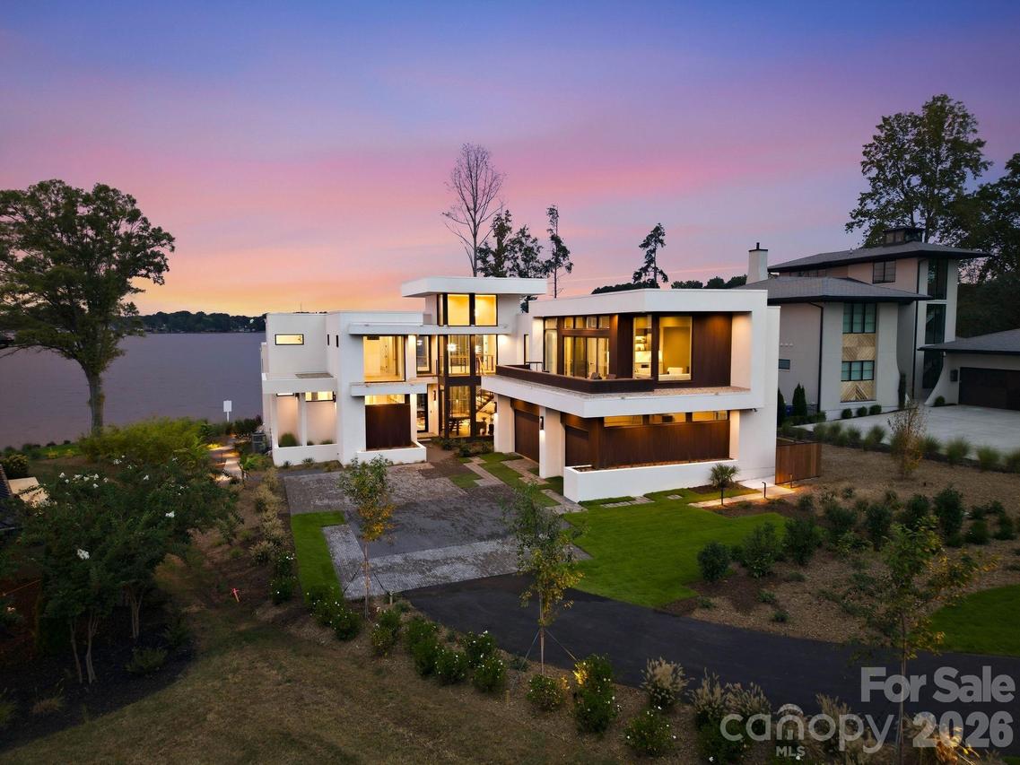 136 Potomac Ln., Mooresville, NC 28117