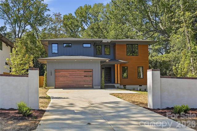New Construction Homes For Sale This Week That Attend Myers Park High School: September 16th to September 22nd
