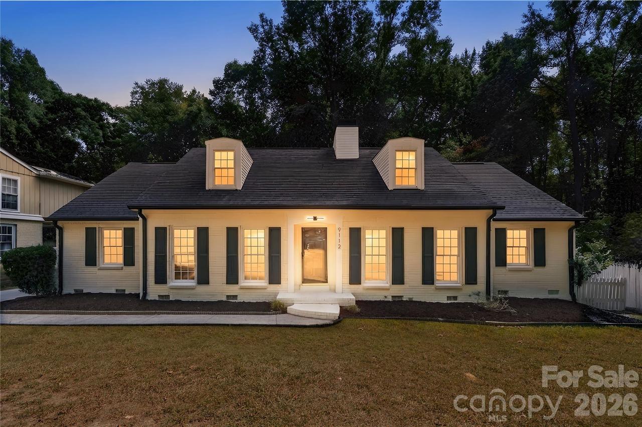 9112 Hinson Dr., Charlotte, NC 28105