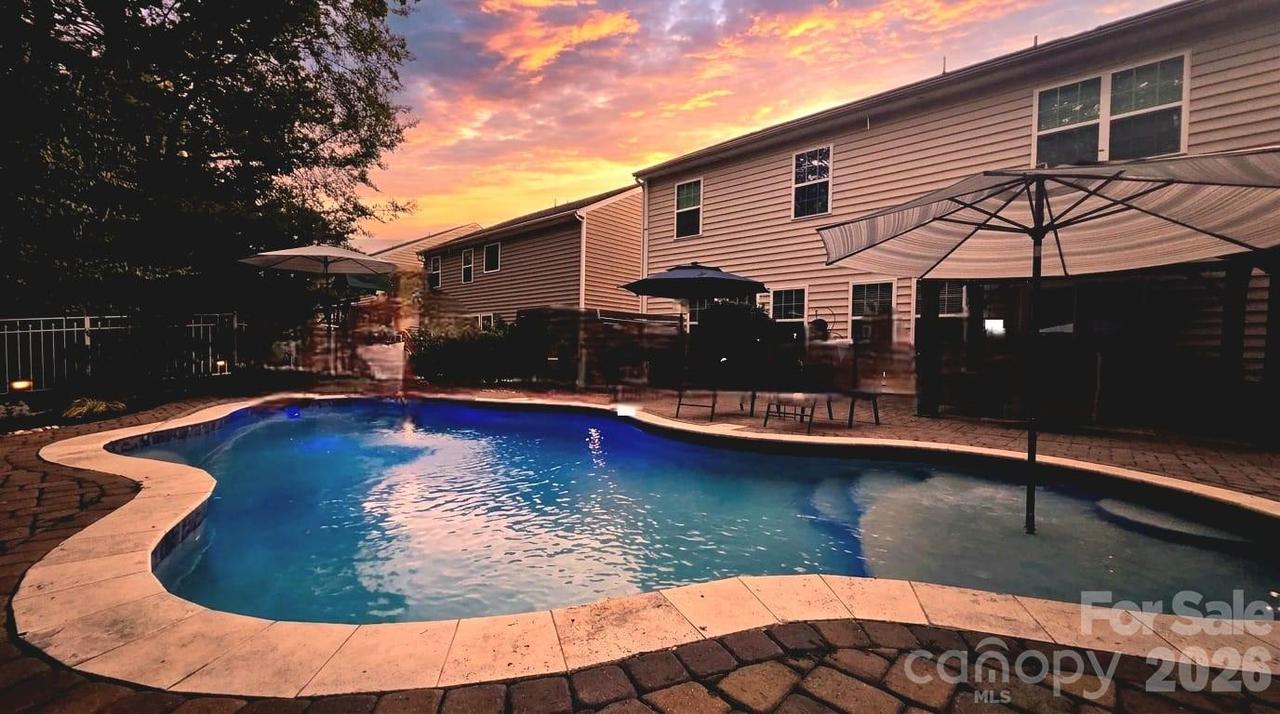 2669 Southern Trace Dr., Waxhaw, NC 28173