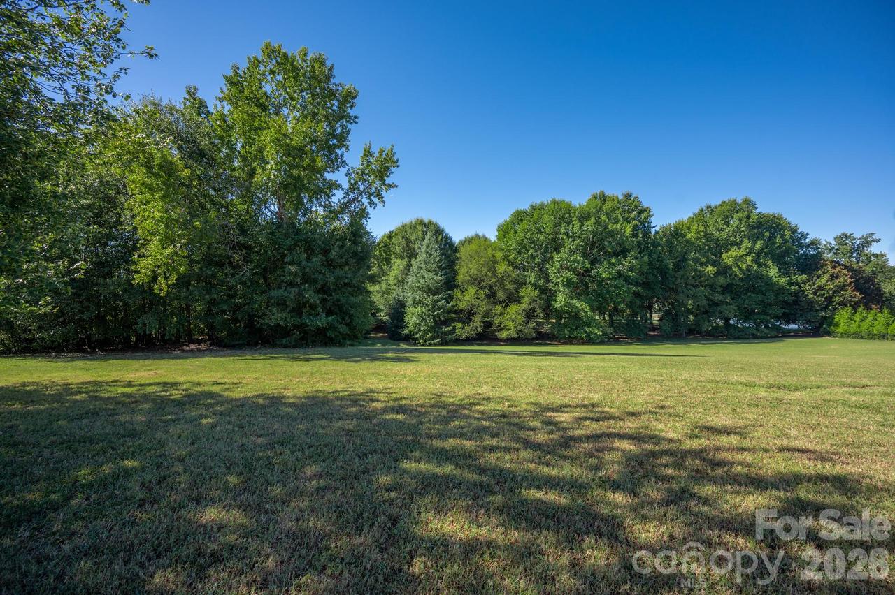 473 Walden Tr., Waxhaw, NC 28173