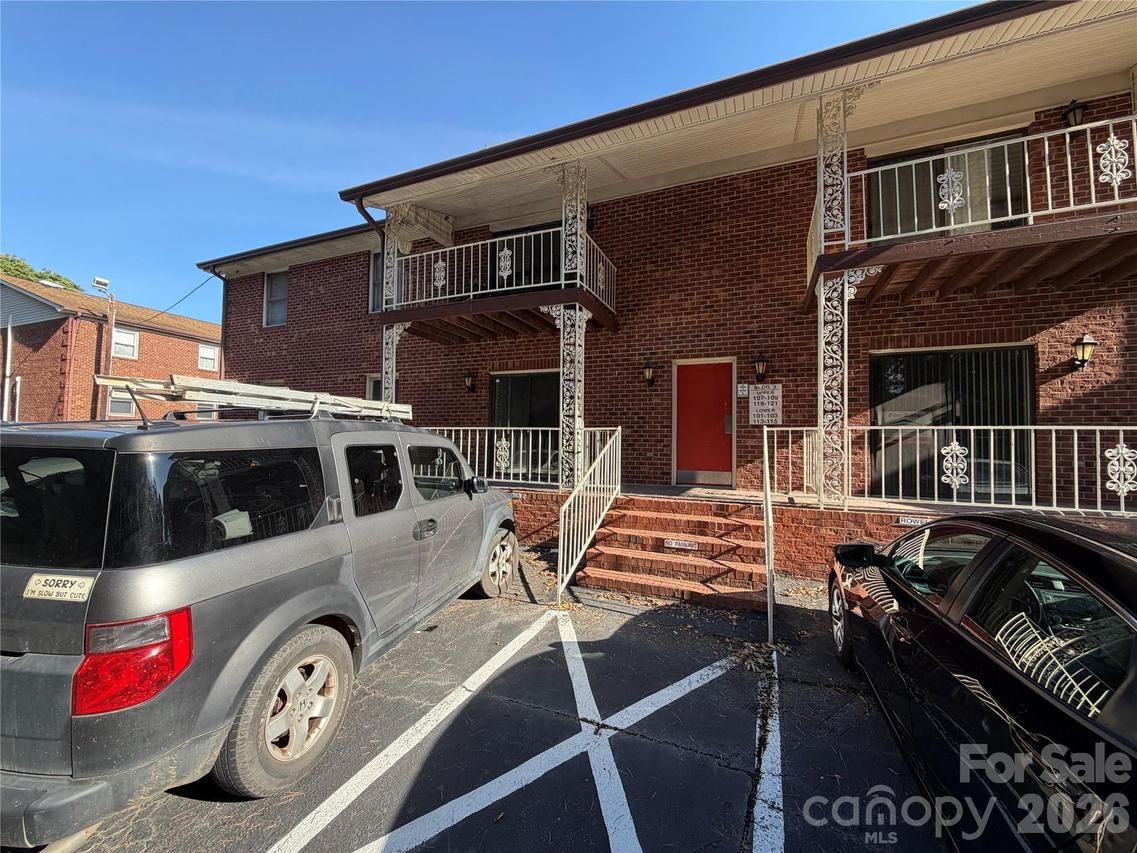 101 Carriage House Dr., Kannapolis, NC 28081