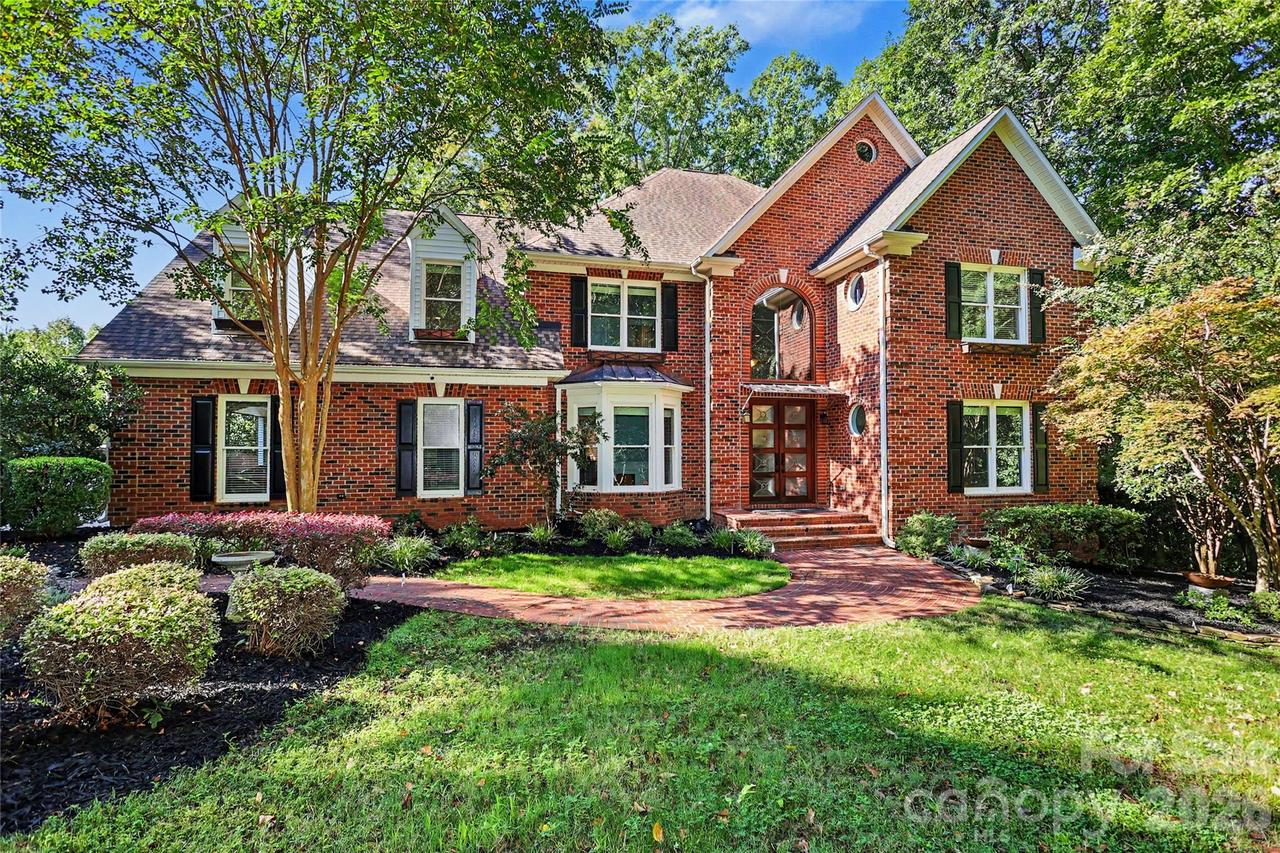 4320 Town And Country Dr., Charlotte, NC 28226