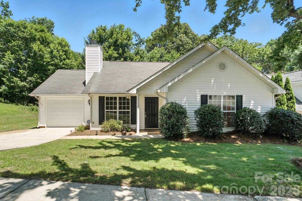 14658 Laura Michelle Rd., Huntersville, NC 28078
