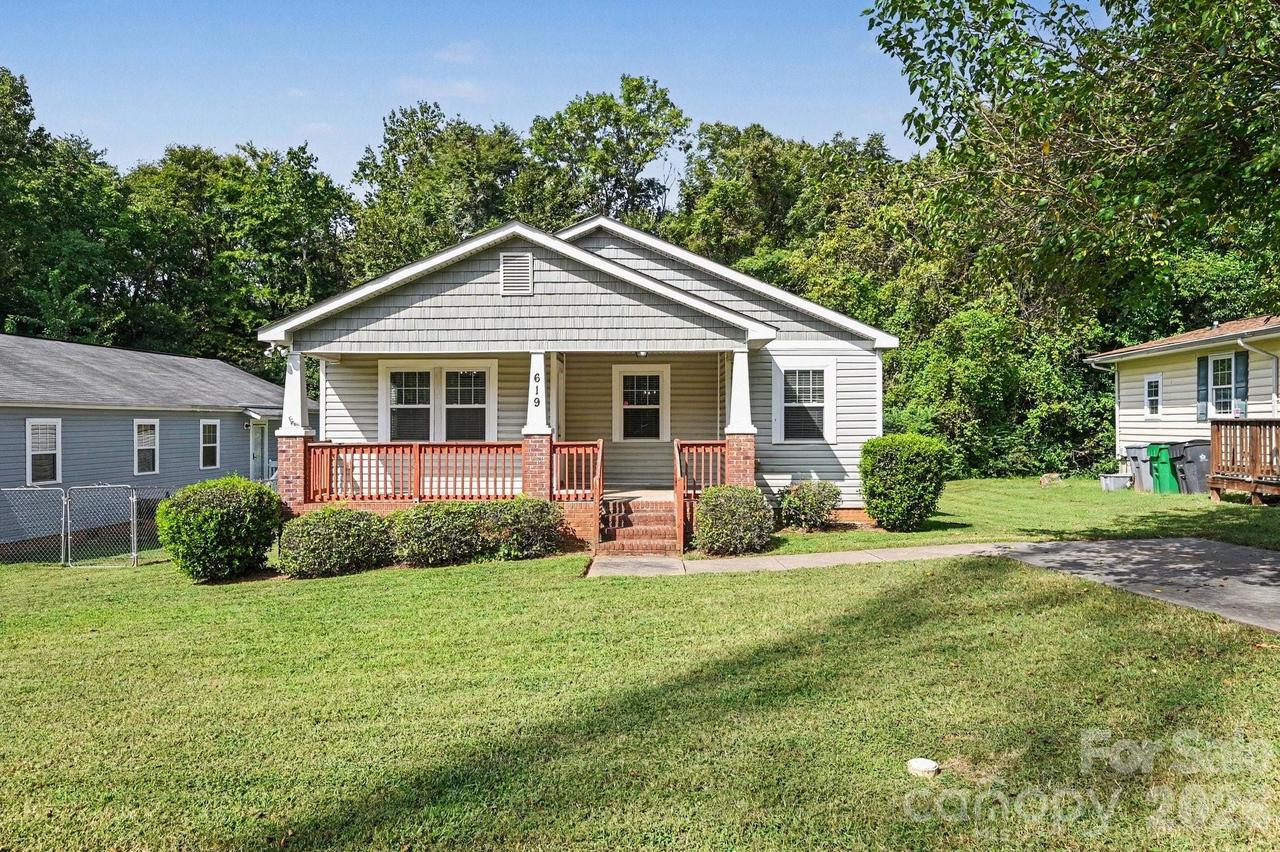 619 Pennsylvania Ave., Charlotte, NC 28216