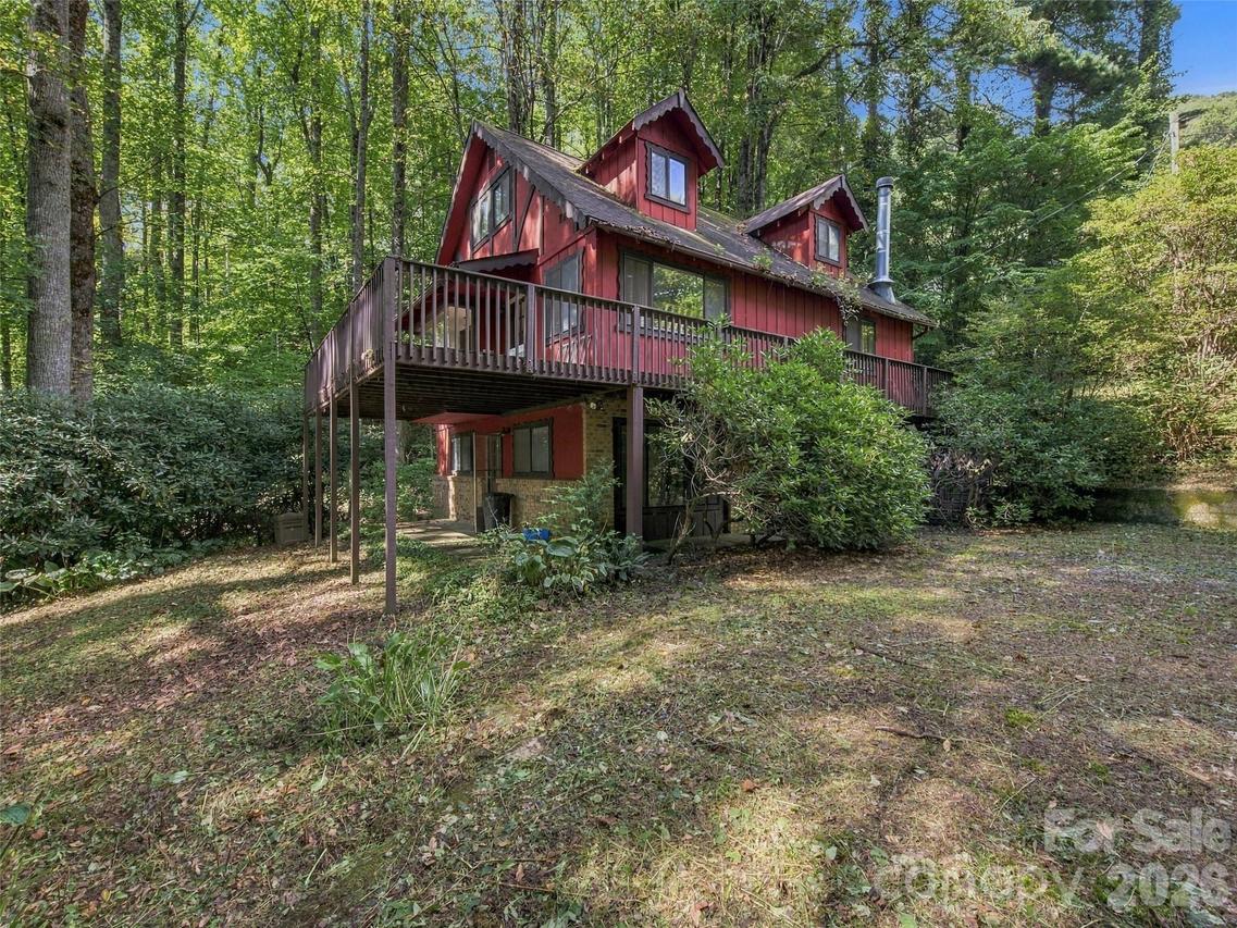 151 Tiger Lily Ln., Waynesville, NC 28786