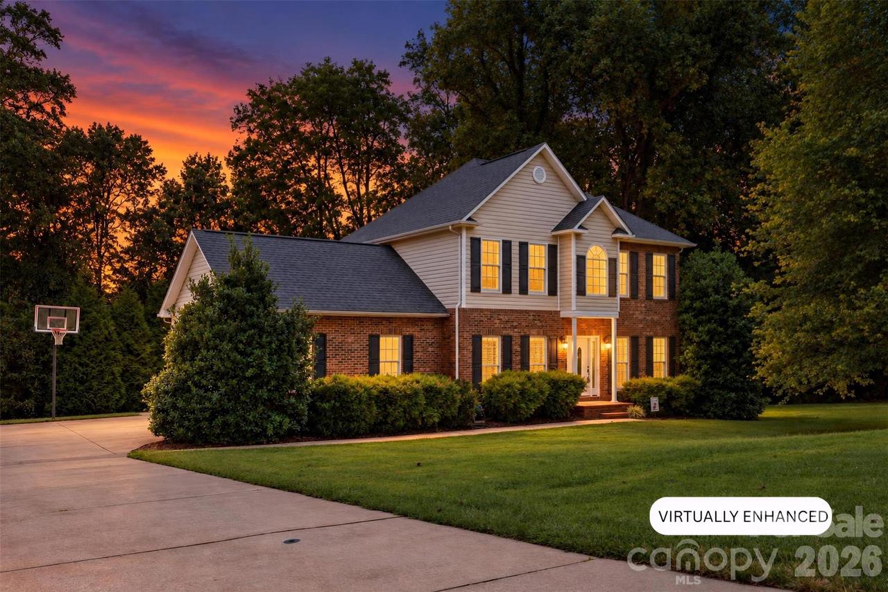 2591 Chandy St., Newton, NC 28658