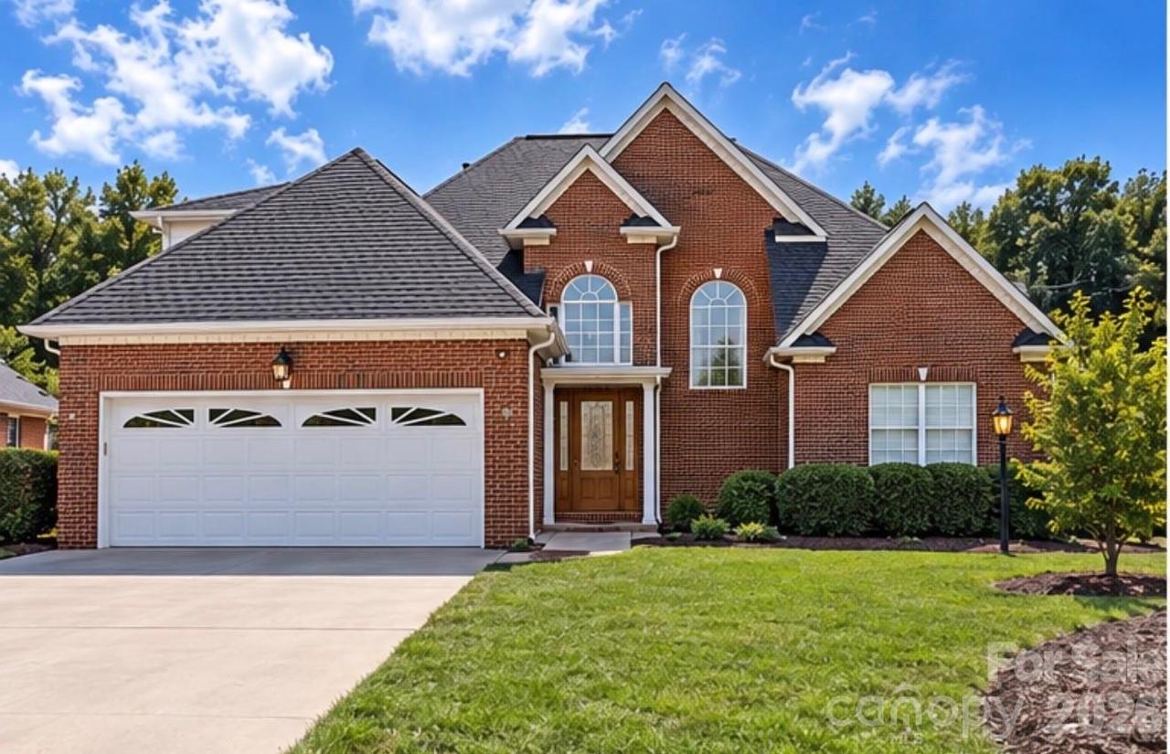 2146 Pinefield Ct., Gastonia, NC 28056