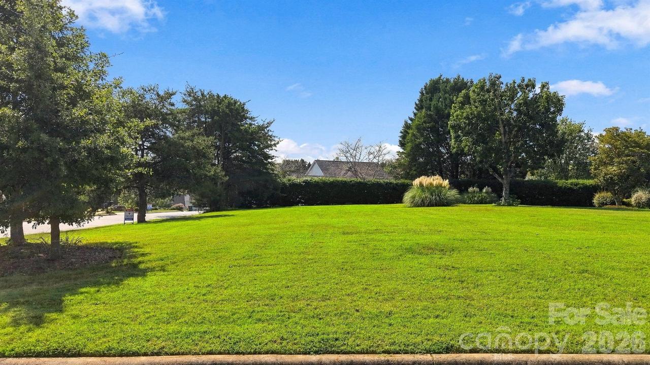 3736 Steve Ikerd Dr., Hickory, NC 28601