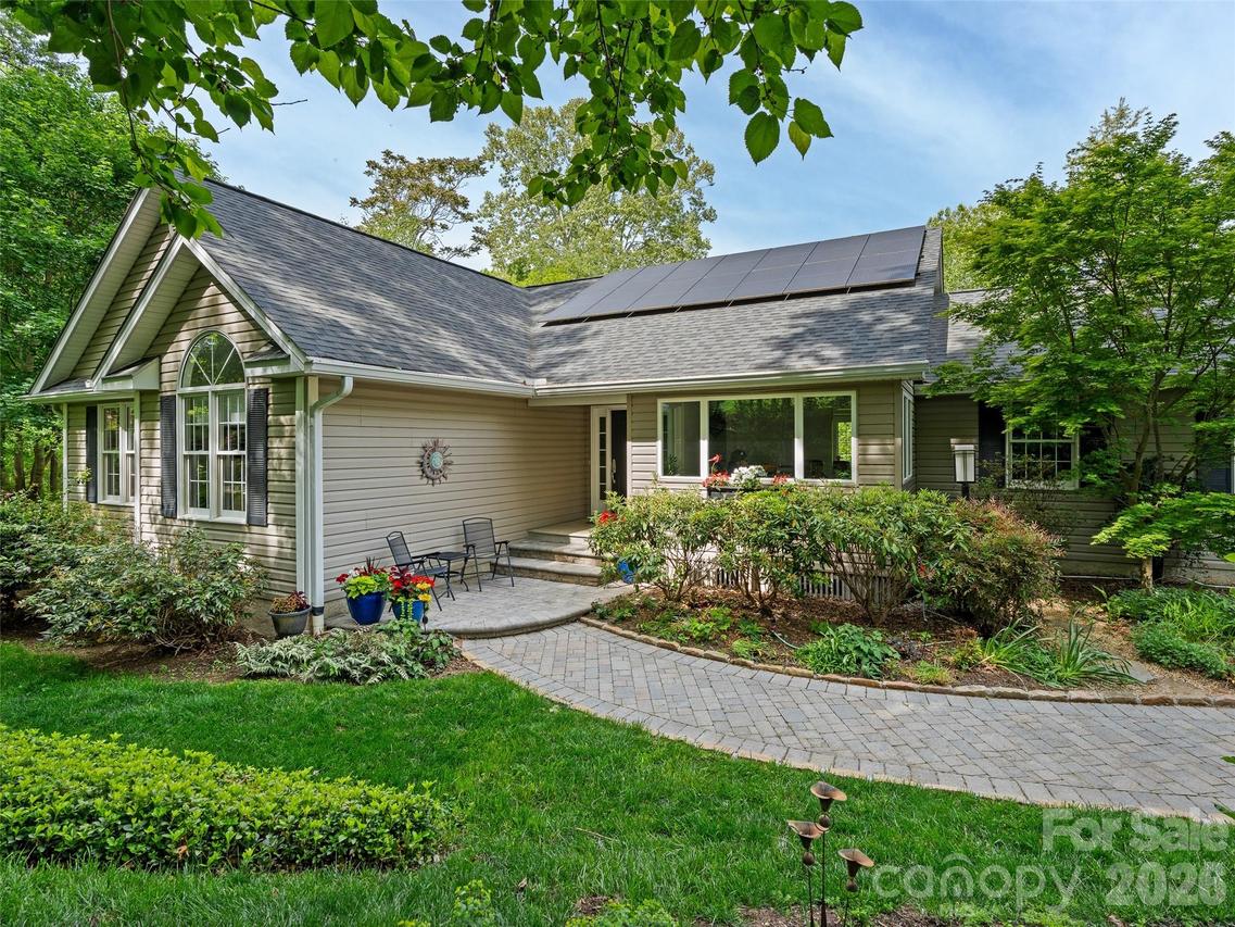 15 Baird Alley, Asheville, NC 28804