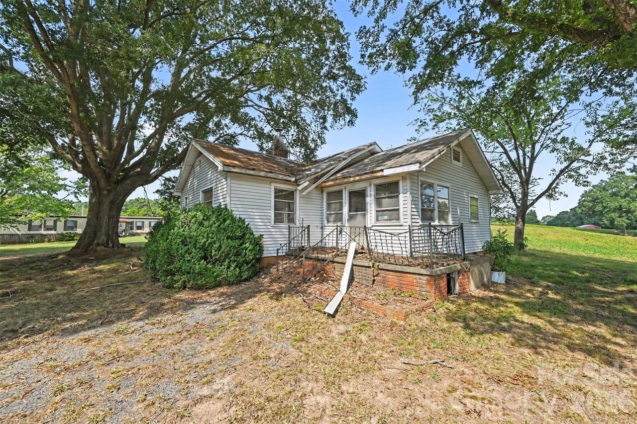 1448 Tomberlin Rd., Monroe, NC 28110