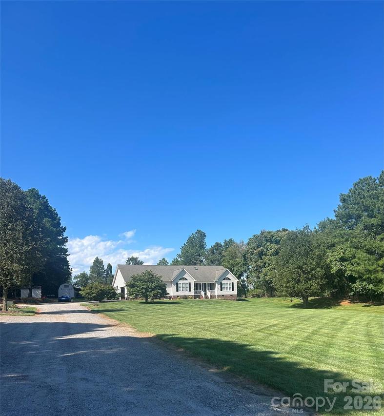 294 Gilbert Rd., Statesville, NC 28677