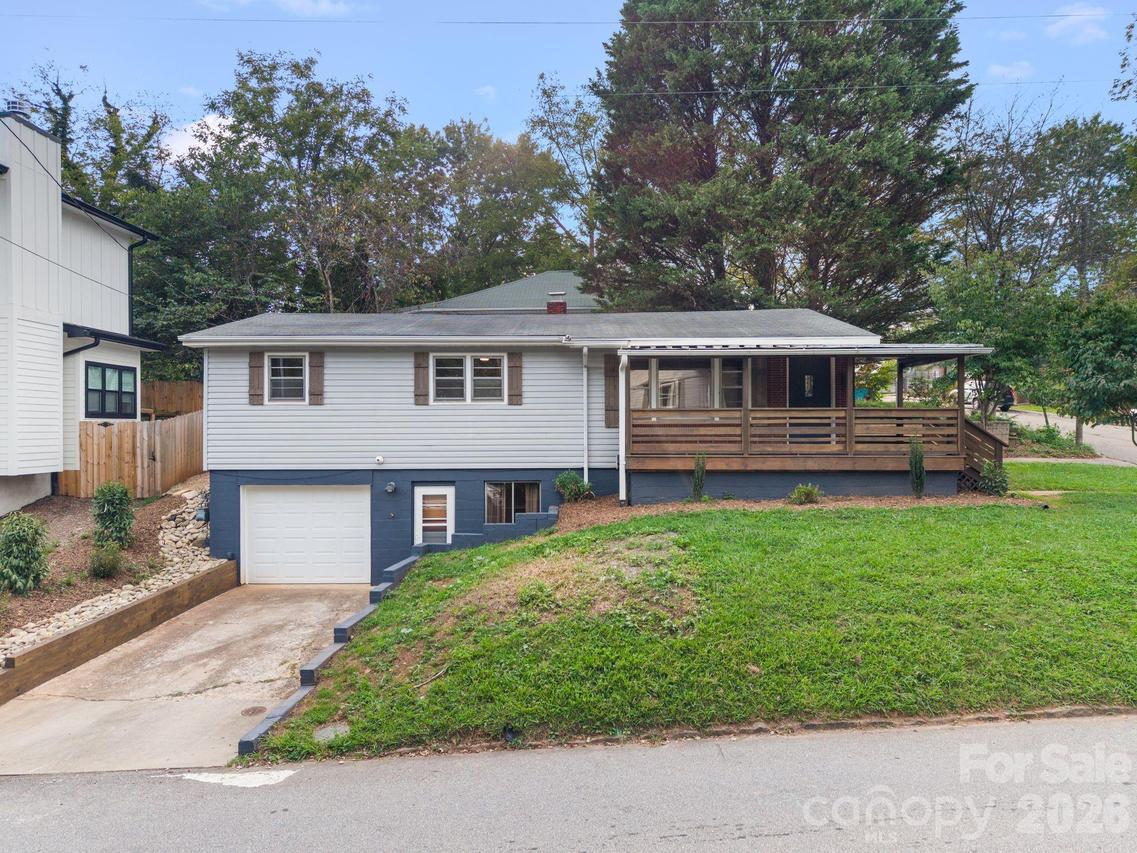 212 Pennsylvania Ave., Asheville, NC 28806