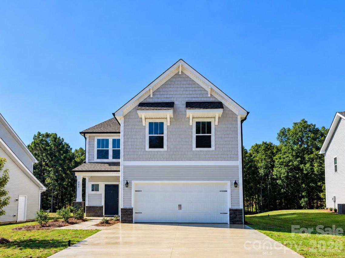 241 Stonewater Dr. #104, Red Cross, NC 28097