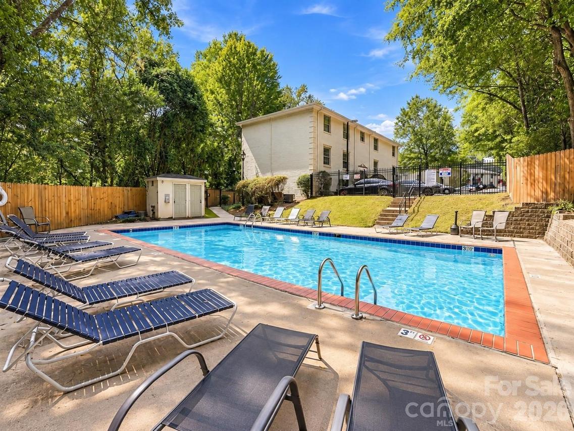 4921 Park Rd. #B, Charlotte, NC 28209
