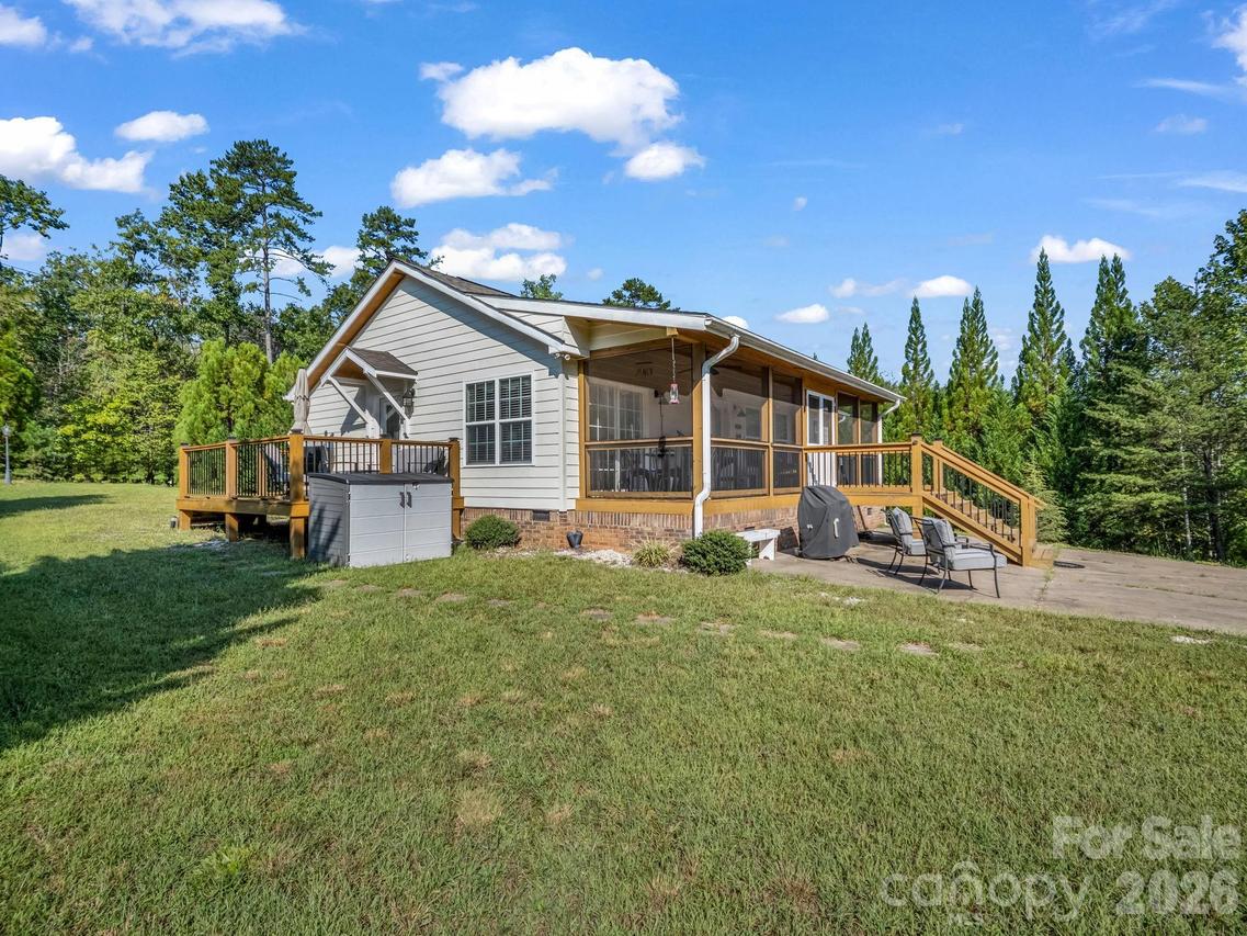 715 Boland Dr., Lake Lure, NC 28746
