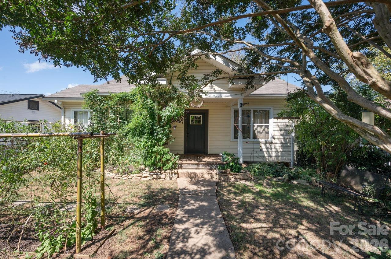 201 Logan Ave., Asheville, NC 28806