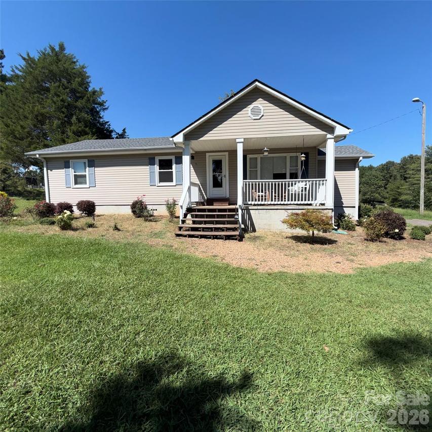 923 Green Creek Dr., Columbus, NC 28722