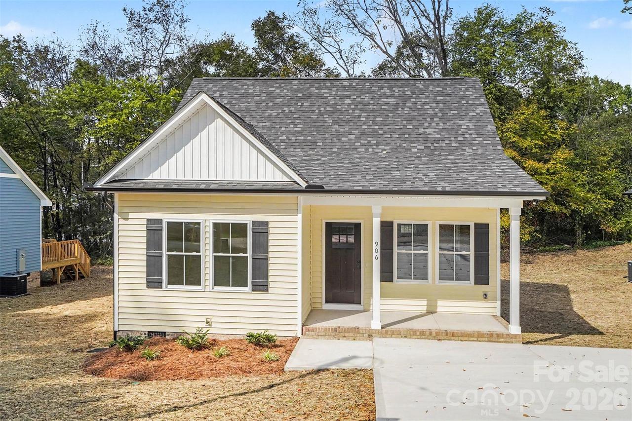 906 W 8th St., Kannapolis, NC 28081