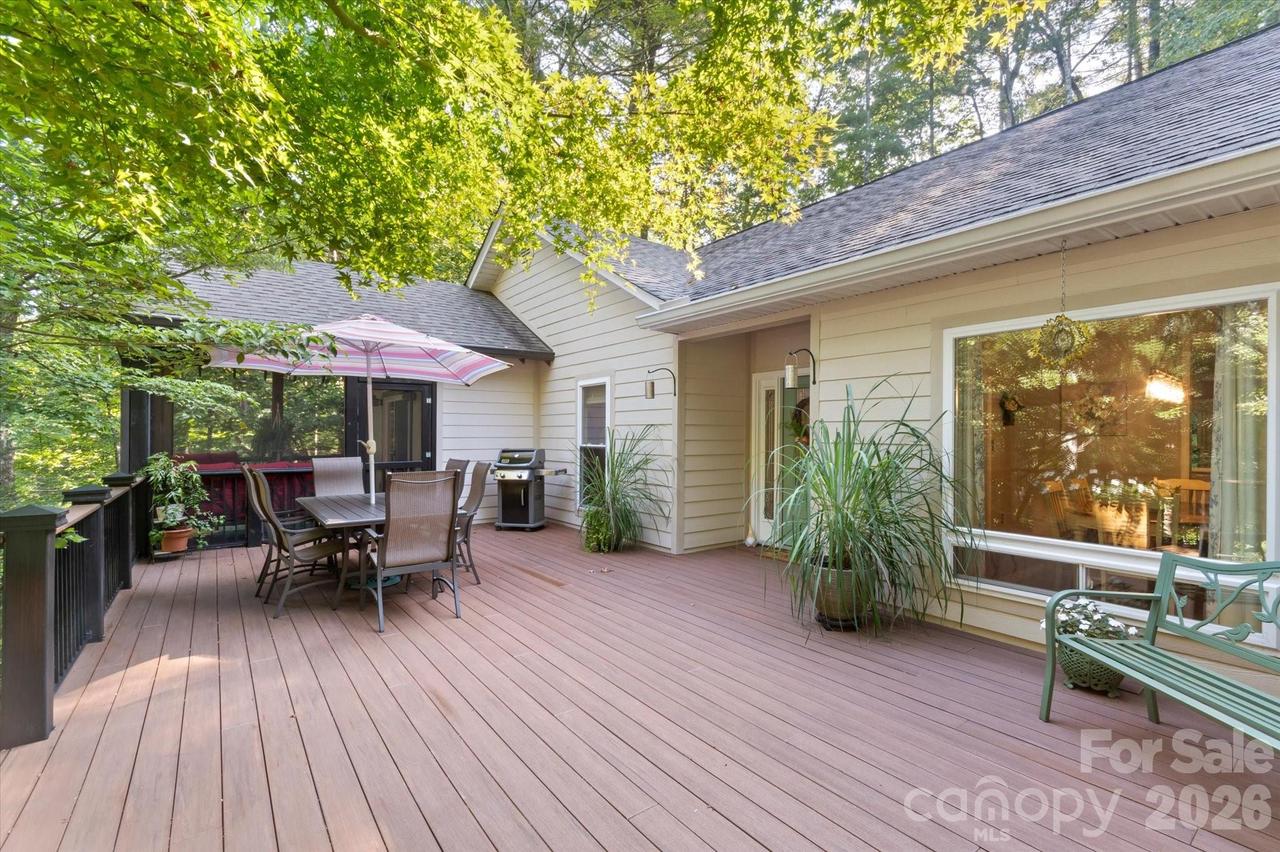 300 Caroline Ln., Pisgah Forest, NC 28768