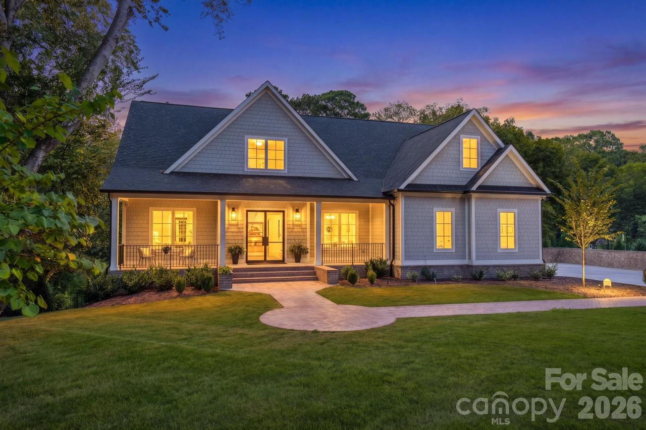 3319 Gresham Pl., Charlotte, NC 28211