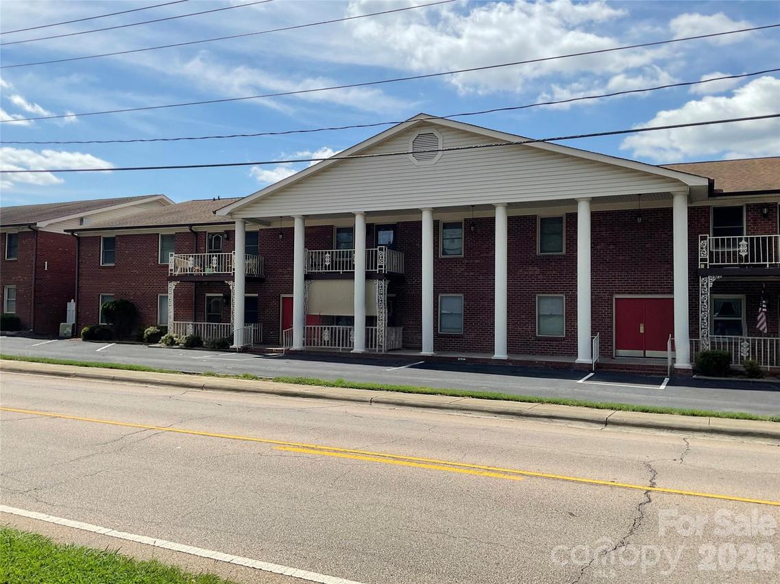 2116 S Main St., Kannapolis, NC 28081