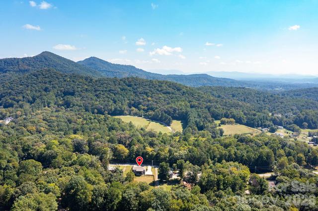 New Homes For Sale This Week That Attend Enka Middle: September 18th to September 24th