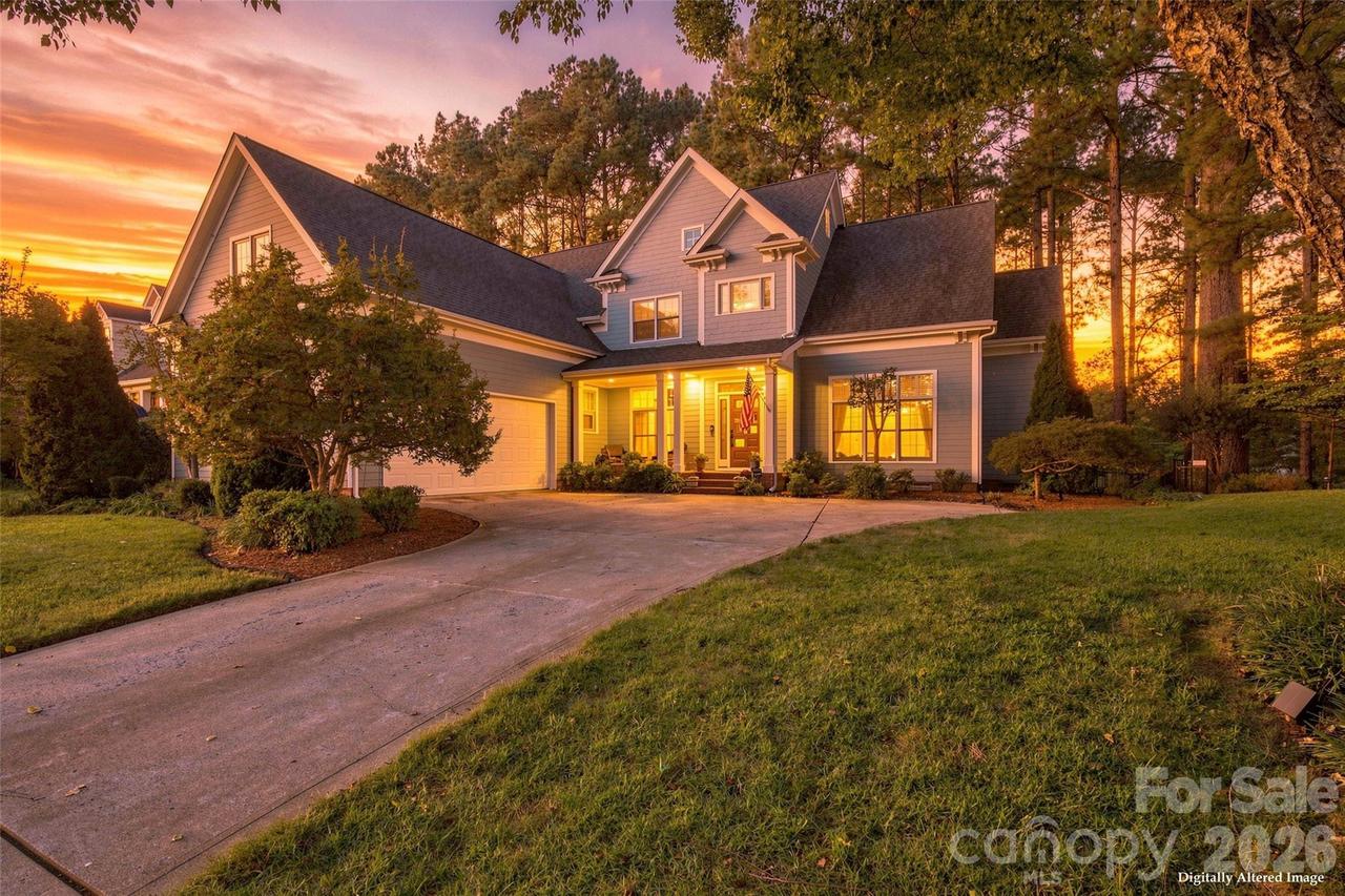 1733 Verdict Ridge Dr., Denver, NC 28037