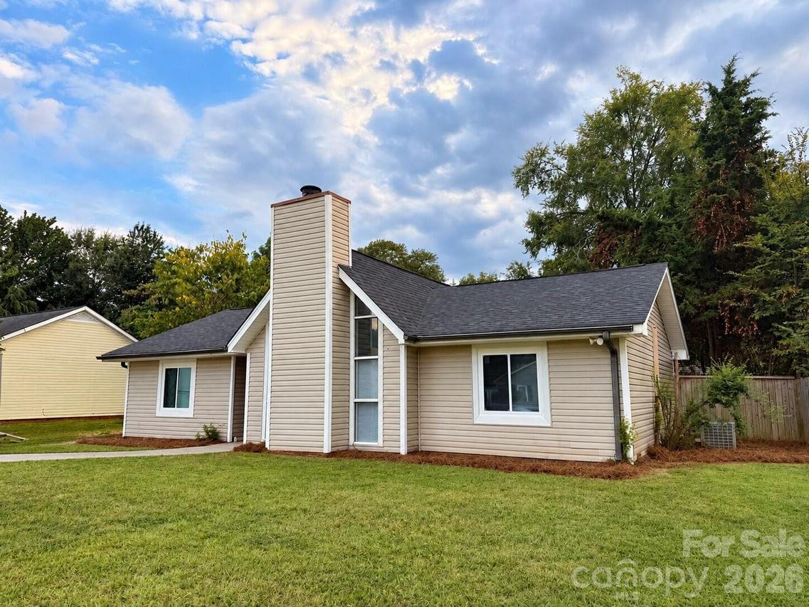 2617 Dion Ave., Charlotte, NC 28212