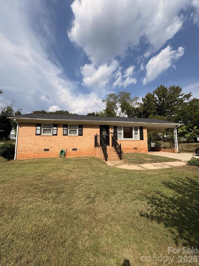 204 W Nims Ave., Mount Holly, NC 28120