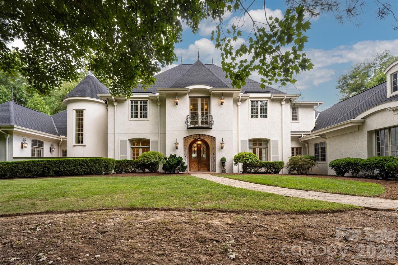 23 Cedar Hill Dr., Asheville, NC 28803