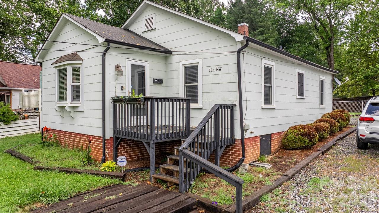114 Virginia St., Lenoir, NC 28638