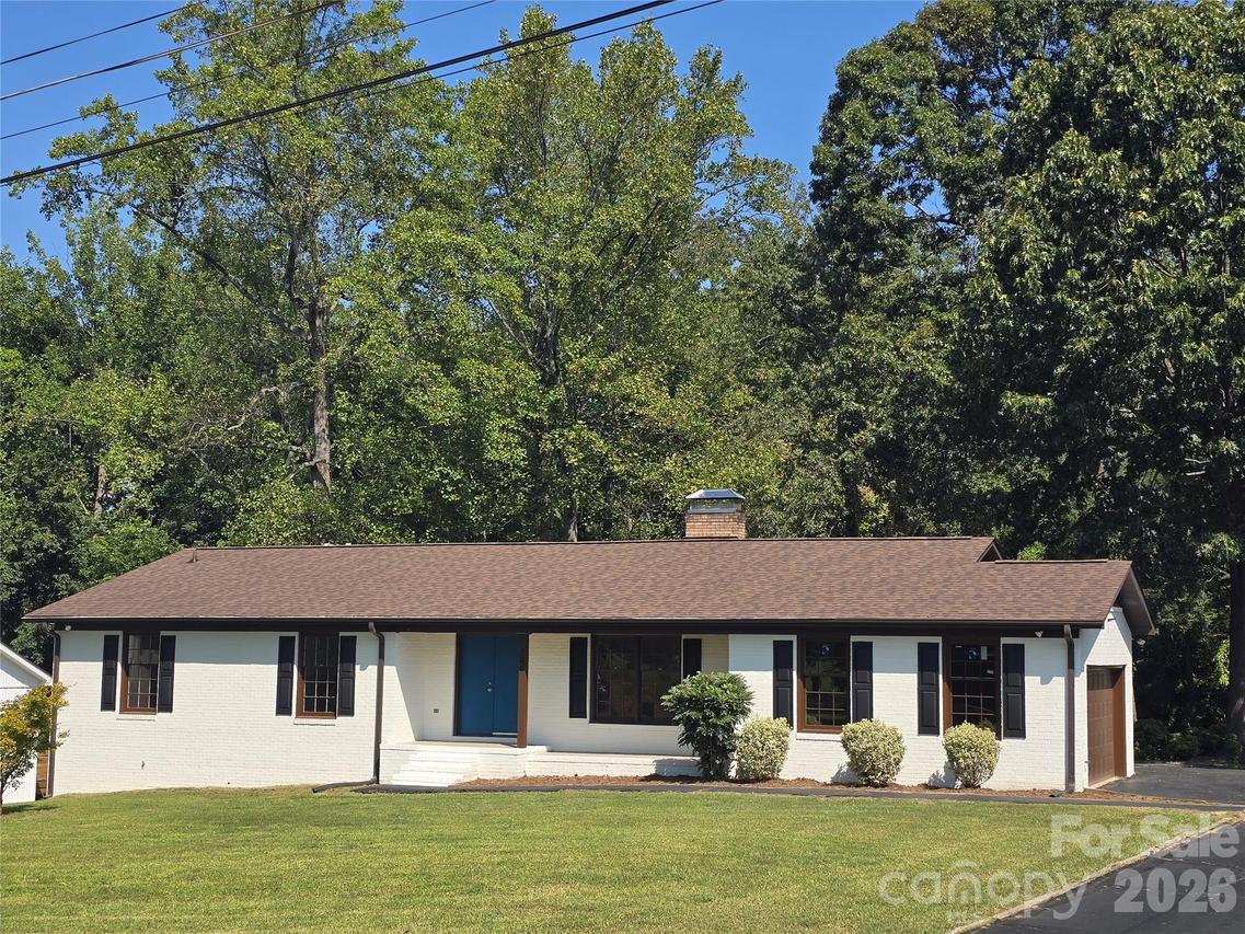 506 Pine St., Landis, NC 28088