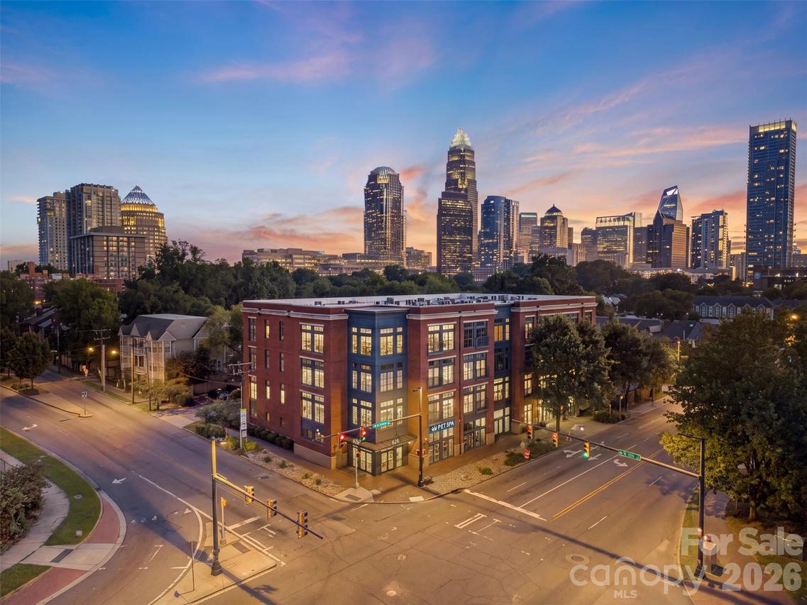 626 N Graham St. #205, Charlotte, NC 28202