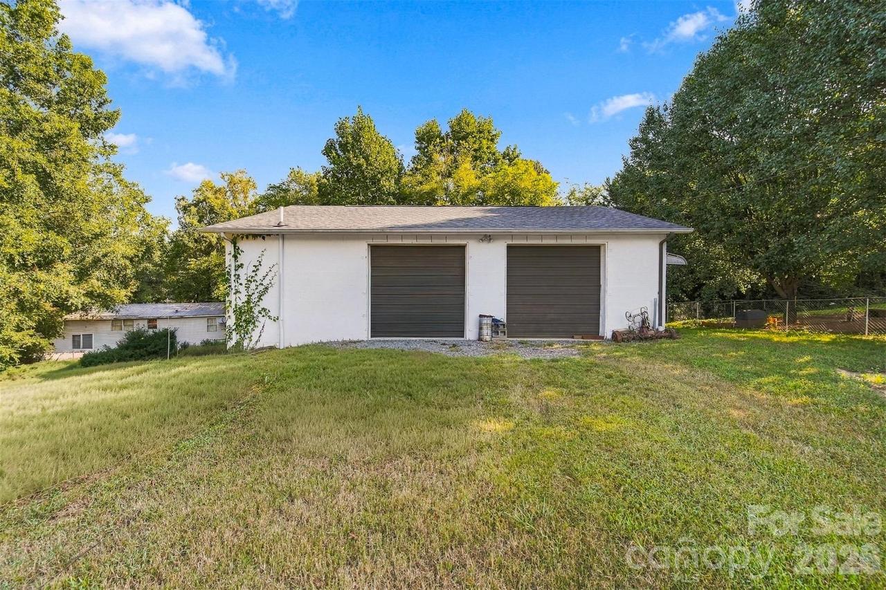 17-G Lake St., Granite Falls, NC 28630