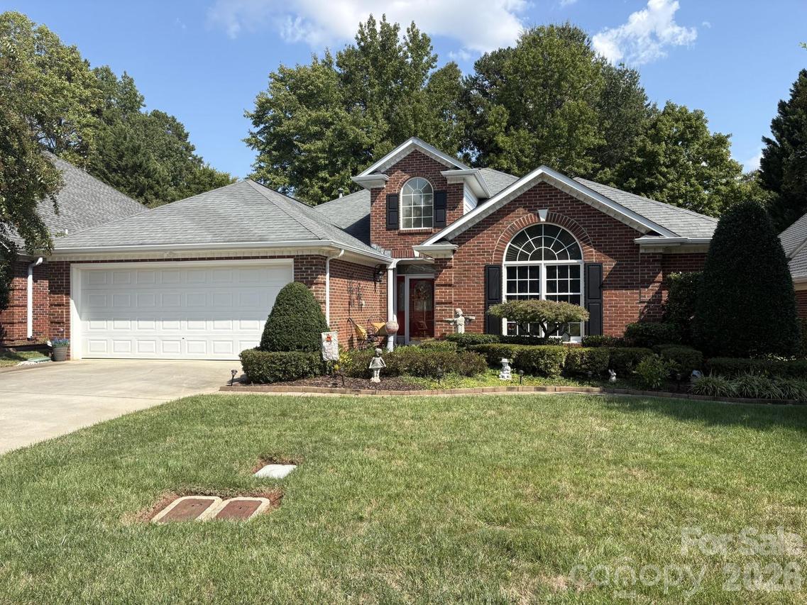 2972 Heritage Commons Ln., Gastonia, NC 28054