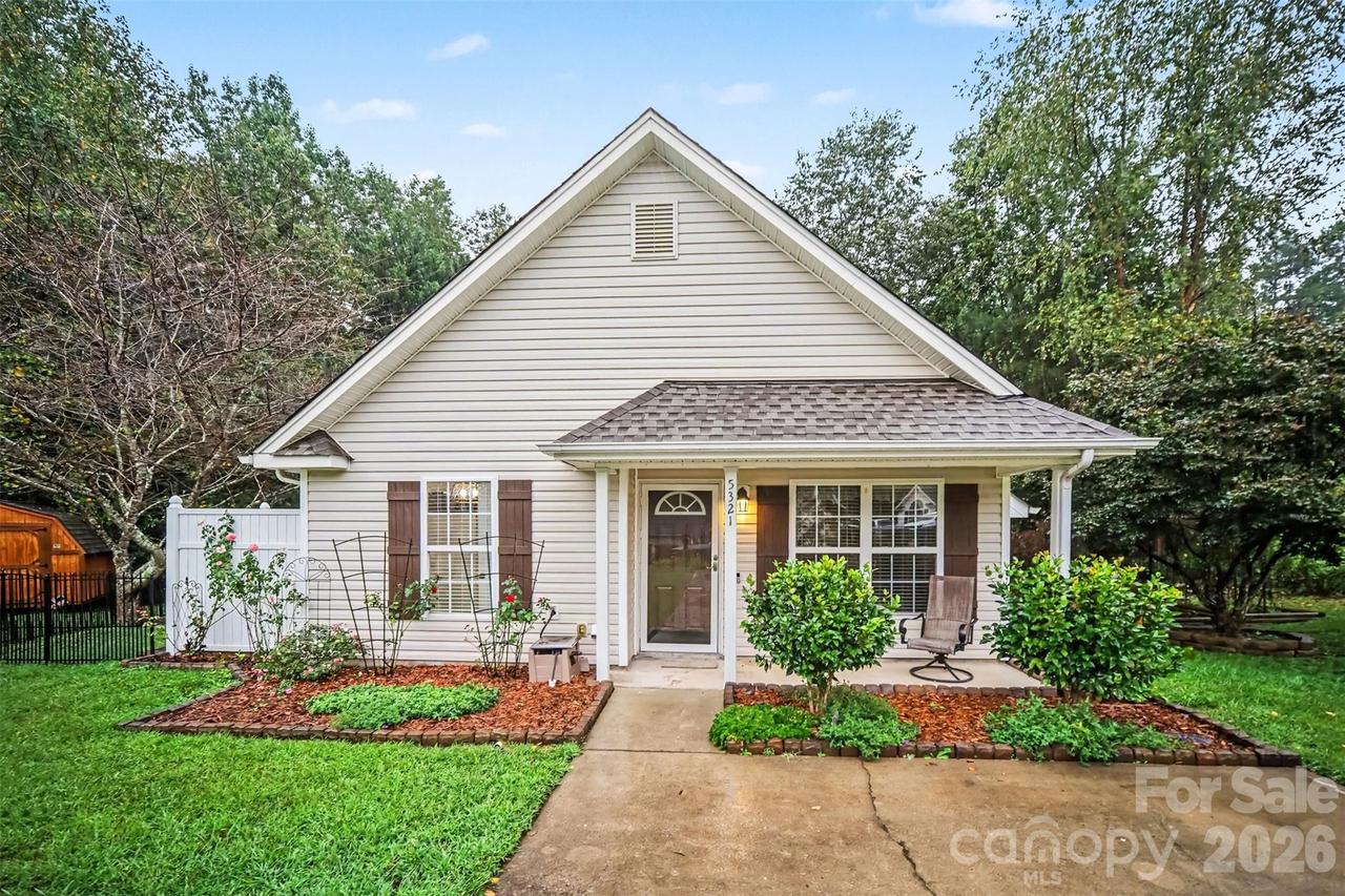 5321 Park Place Dr., Dallas, NC 28034