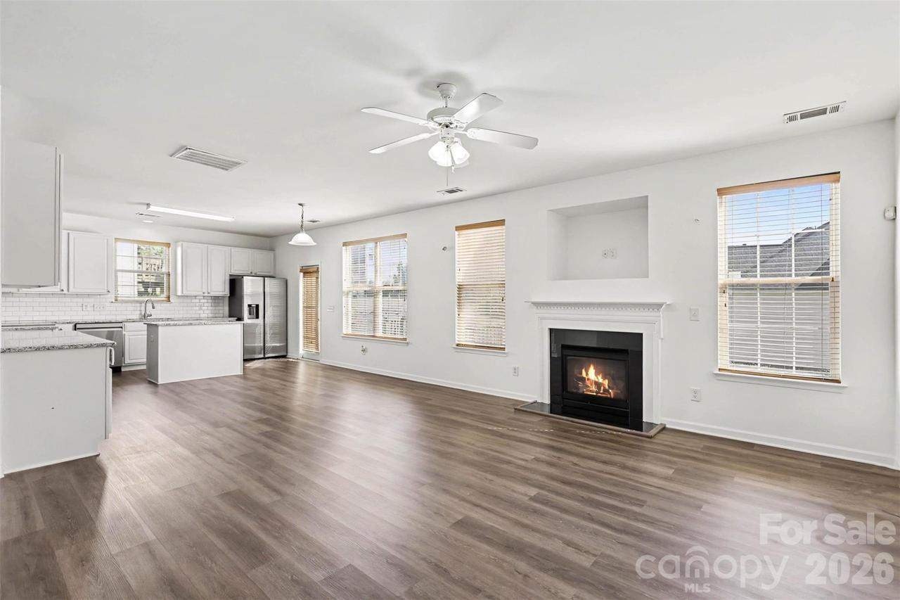 1530 Big Leaf Dr., Charlotte, NC 28262