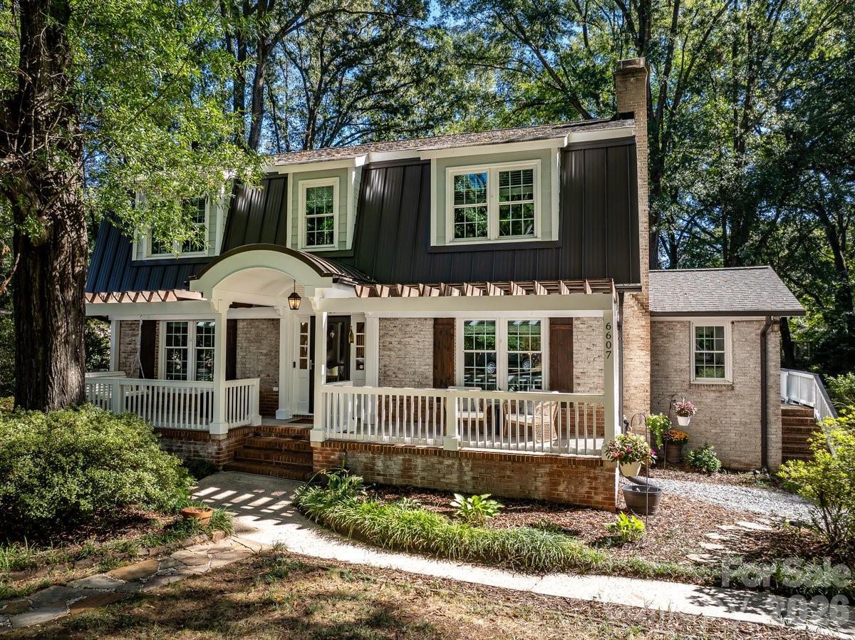 6607 Long Meadow Rd., Charlotte, NC 28210