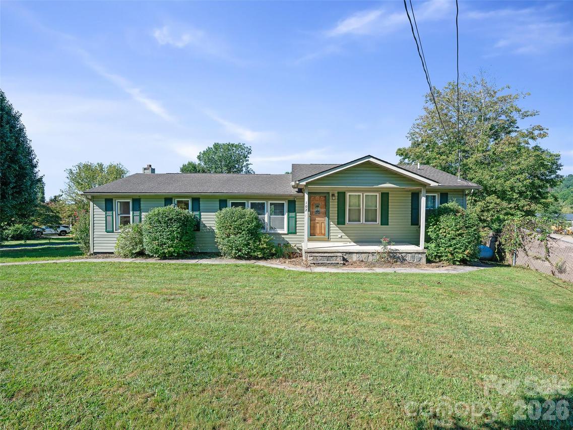 102 Phillips Rd., Spruce Pine, NC 28777