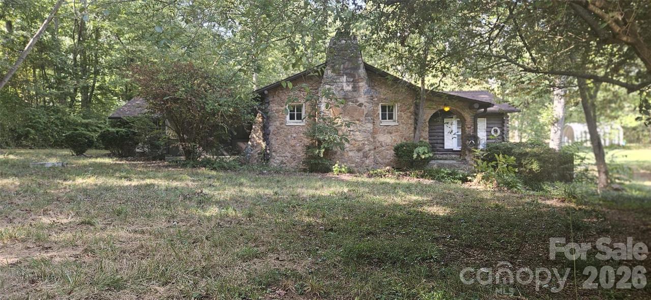 1944 E Maiden Rd., Maiden, NC 28650