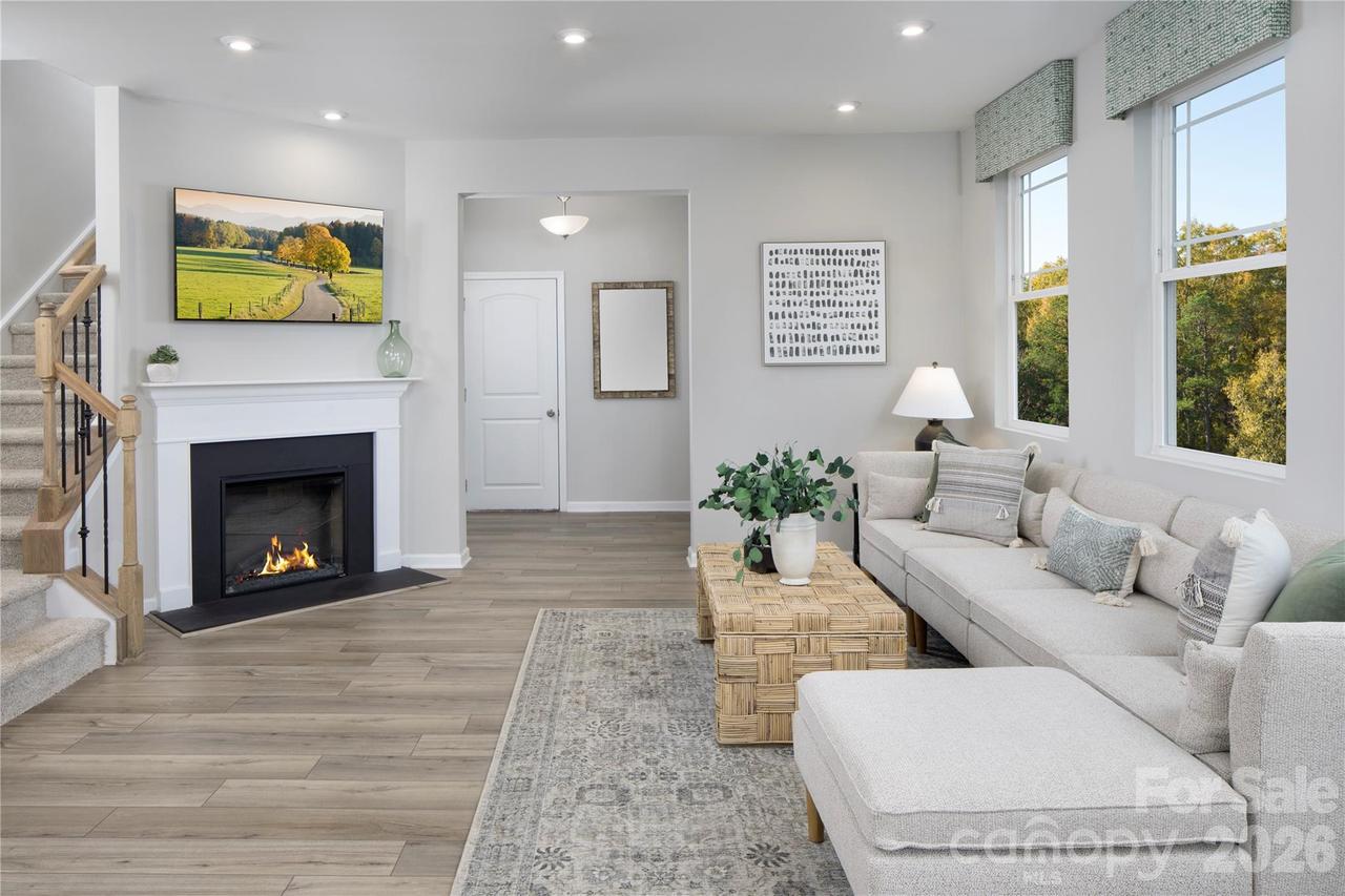 5222 Wyes Oak Ln., Charlotte, NC 28269
