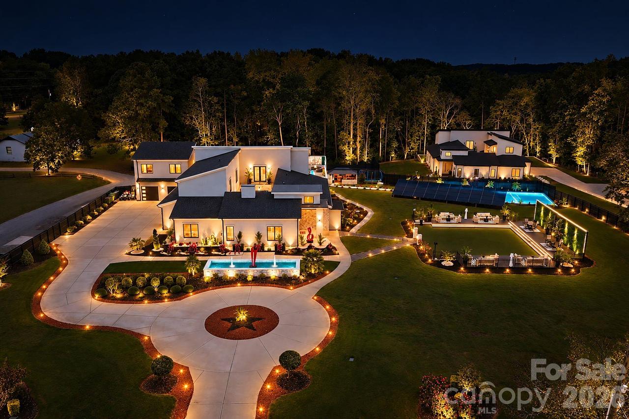 15700 Youngblood Rd., Charlotte, NC 28278