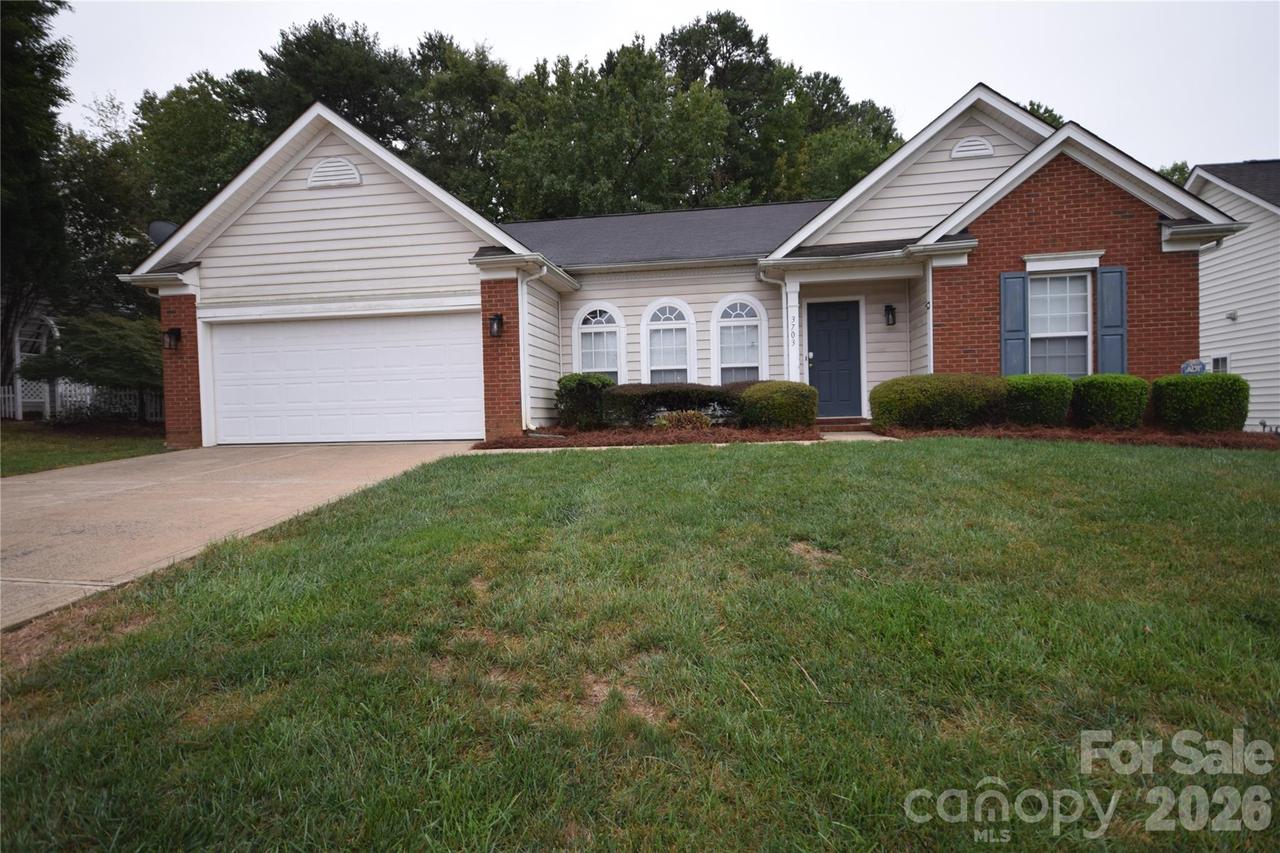 3703 Sipes Ln., Charlotte, NC 28269
