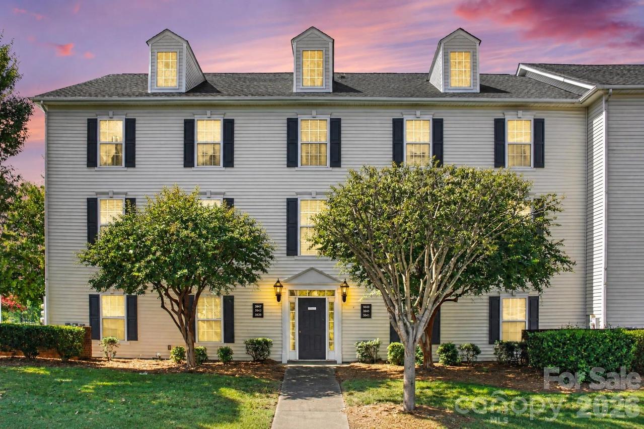 3845 Carl Parmer Dr., Harrisburg, NC 28075