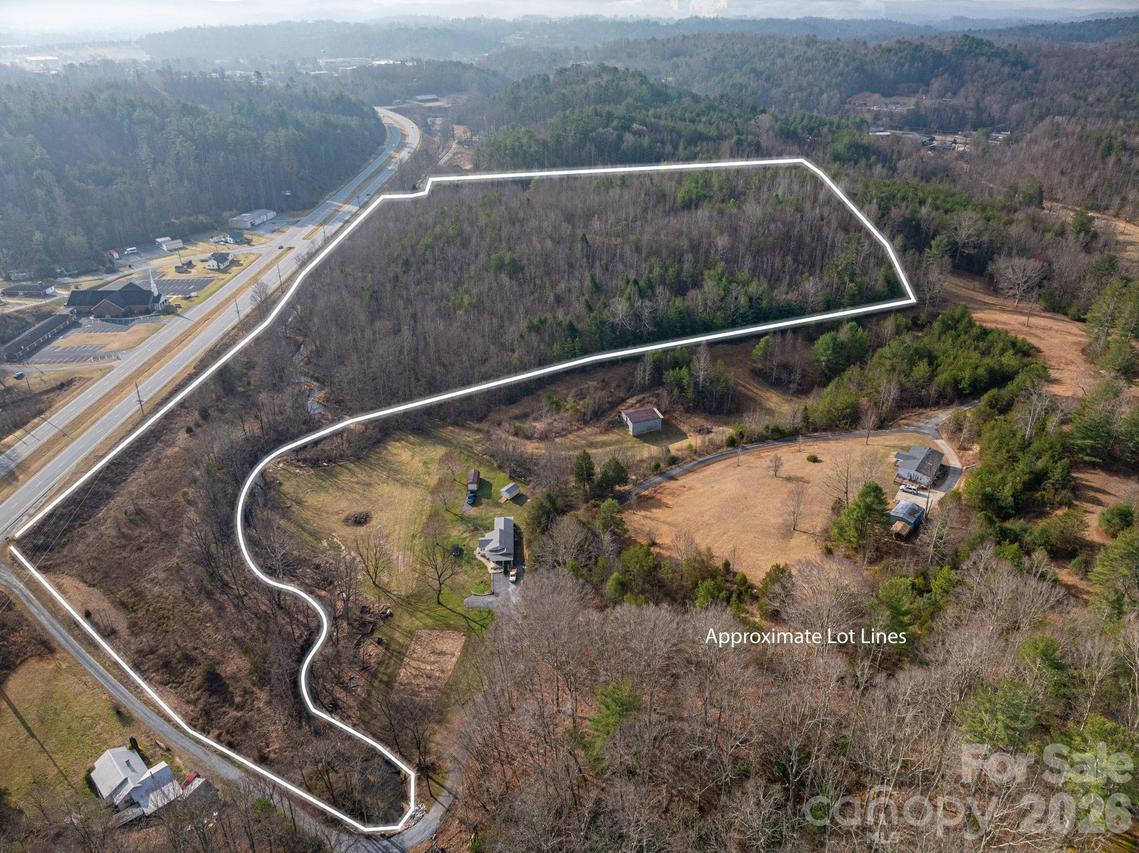 2091 Fork Creek Pl., Lenoir, NC 28645