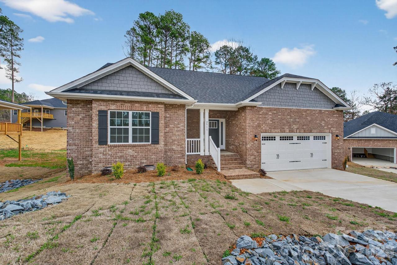 2911 Waterford Ln. #35B, Albemarle, NC 28001